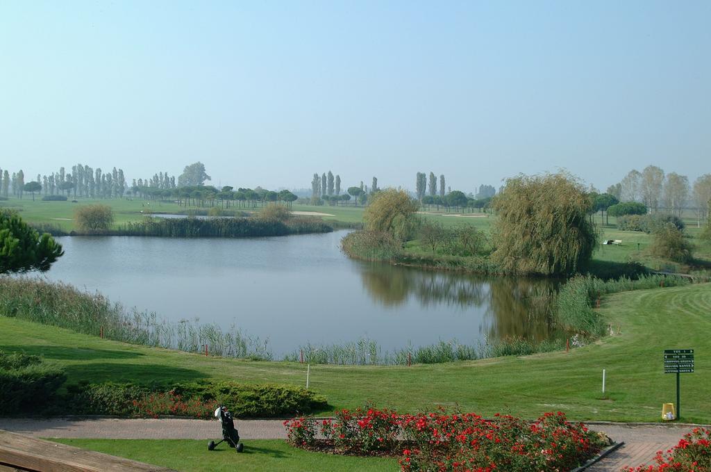 Excelsior Hotel 3*